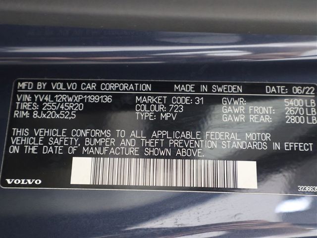 2023 Volvo XC60 B5 AWD Plus Dark Theme - 22931786 - 56