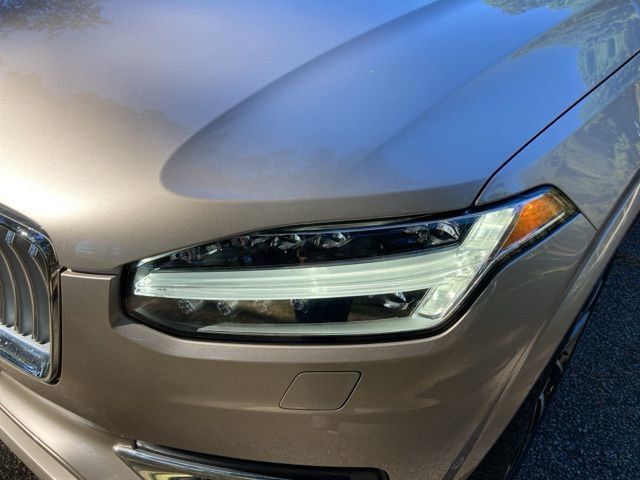 2023 Volvo XC90 B6 AWD Plus 7P - 22935365 - 9