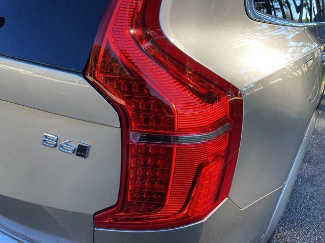 2023 Volvo XC90 B6 AWD Plus 7P - 22935365 - 13