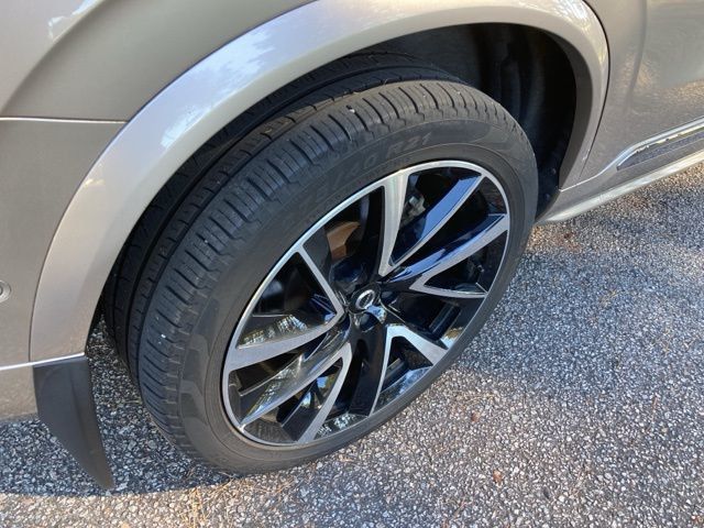 2023 Volvo XC90 B6 AWD Plus 7P - 22935365 - 14