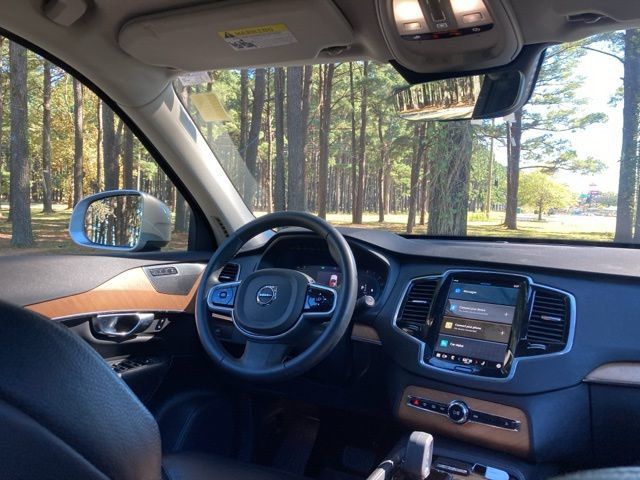 2023 Volvo XC90 B6 AWD Plus 7P - 22935365 - 23