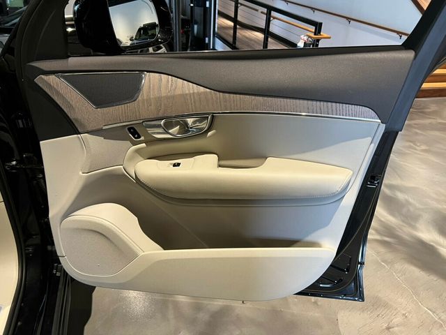 2023 Volvo XC90 B6/Plus/7Passenger/360Cam/HtdSeats/HtdSteerWheel/AppleCarplay - 22910819 - 32