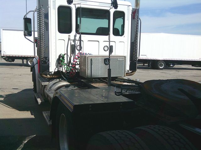 2023 Western Star 49X 2023 WESTERNSTAR 49X DAYCAB - 22800203 - 7