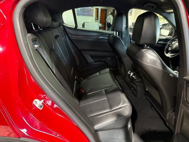 2024 Alfa Romeo Stelvio Sprint AWD - 22931888 - 24