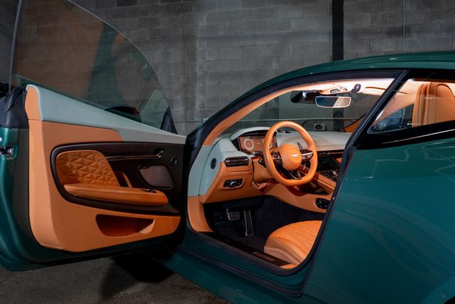 2024 Aston Martin DB12 Coupe - 22939973 - 25