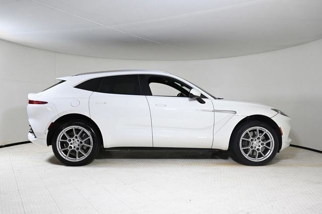 2024 Aston Martin DBX 550 - 22911033 - 14