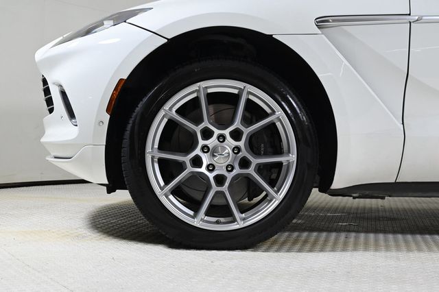 2024 Aston Martin DBX 550 - 22911033 - 3