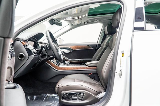 2024 Audi A8 L 55 TFSI quattro - 22886590 - 32