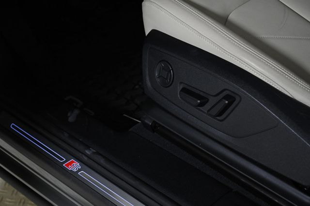 2024 Audi Q3 Premium Plus - 22905962 - 19