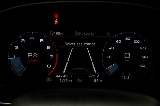 2024 Audi Q3 S line Premium 45 TFSI quattro - 22911413 - 29