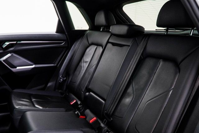 2024 Audi Q3 S line Premium 45 TFSI quattro - 22911413 - 38