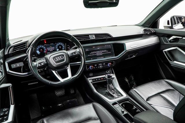 2024 Audi Q3 S line Premium 45 TFSI quattro - 22911413 - 4