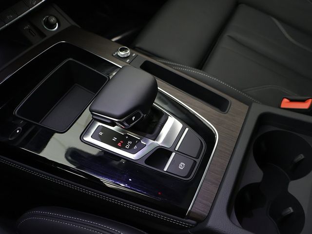 2024 Audi Q5 S line Premium Plus 55 TFSI e quattro - 22920720 - 56