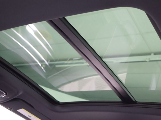 2024 Audi Q8 Prestige 55 TFSI quattro - 22928875 - 21