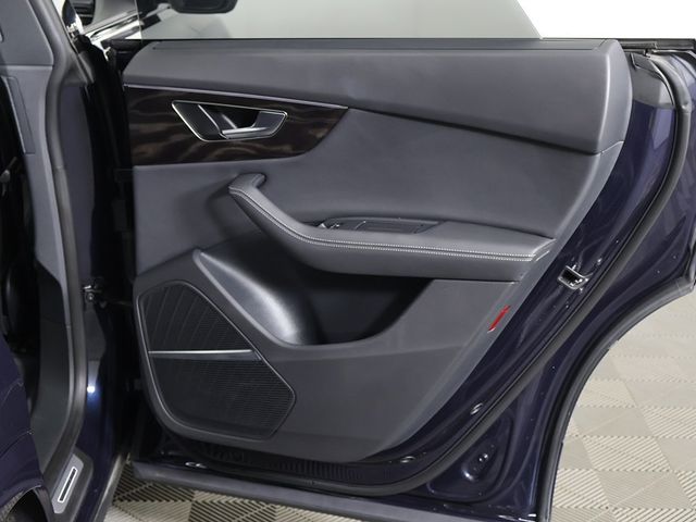 2024 Audi Q8 Prestige 55 TFSI quattro - 22928875 - 27