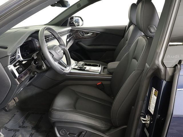 2024 Audi Q8 Prestige 55 TFSI quattro - 22928875 - 30