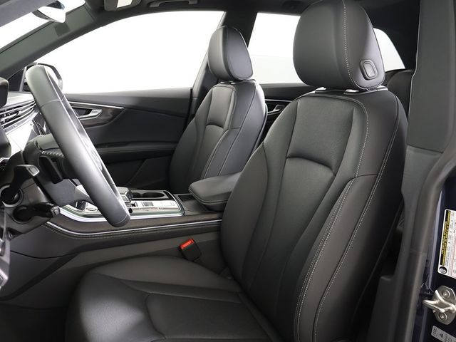2024 Audi Q8 Prestige 55 TFSI quattro - 22928875 - 32