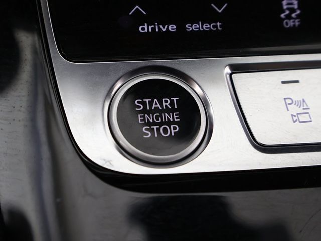 2024 Audi Q8 Prestige 55 TFSI quattro - 22928875 - 43