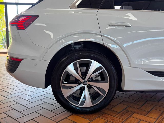 2024 Audi Q8 e-tron Premium Plus quattro - 22912903 - 28