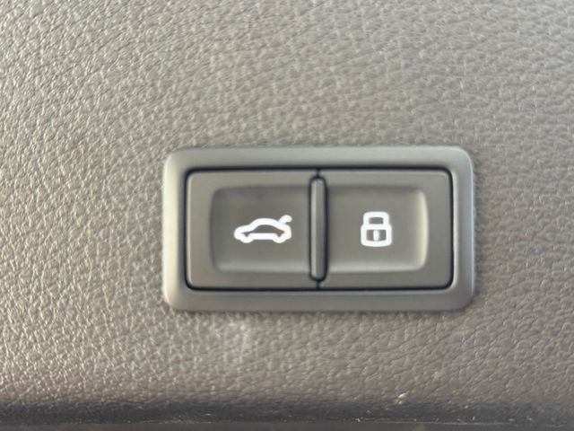 2024 Audi Q8 e-tron Premium Plus quattro - 22912903 - 38