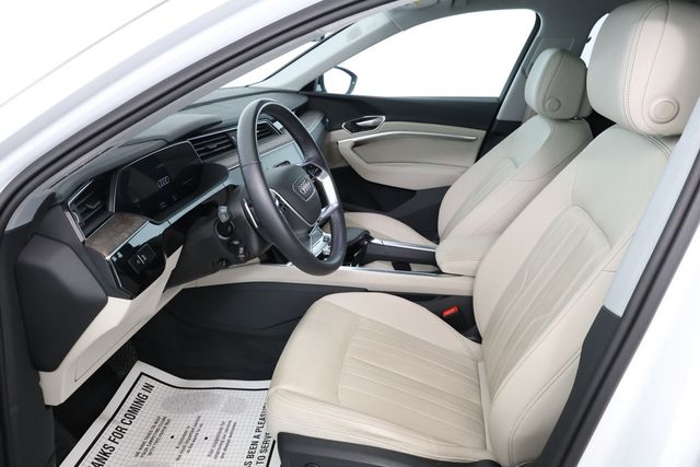 2024 Audi Q8 e-tron Premium Plus quattro - 22856720 - 21