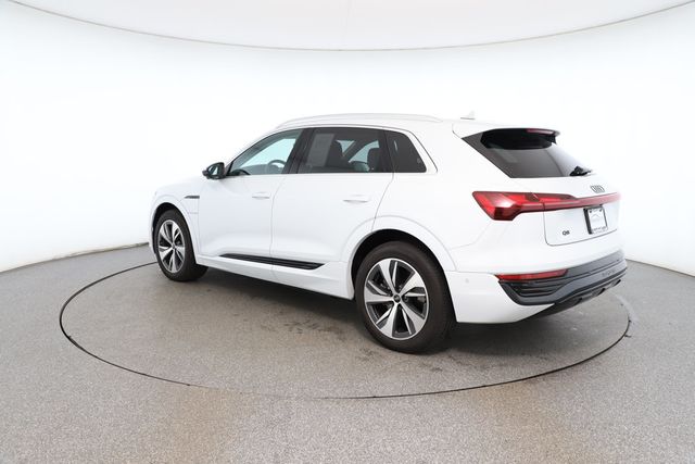 2024 Audi Q8 e-tron Premium Plus quattro - 22856720 - 2