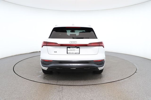 2024 Audi Q8 e-tron Premium Plus quattro - 22856720 - 3