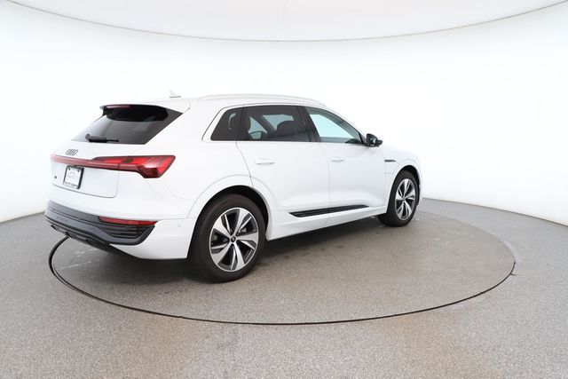 2024 Audi Q8 e-tron Premium Plus quattro - 22856720 - 4