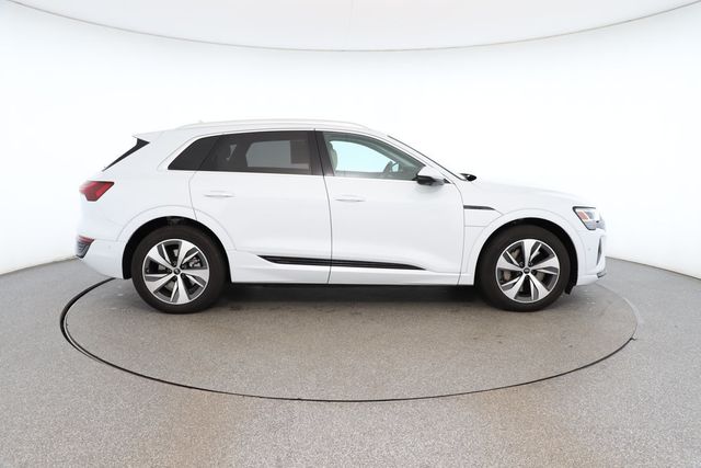 2024 Audi Q8 e-tron Premium Plus quattro - 22856720 - 5