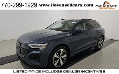 2024 Audi Q8 e-tron