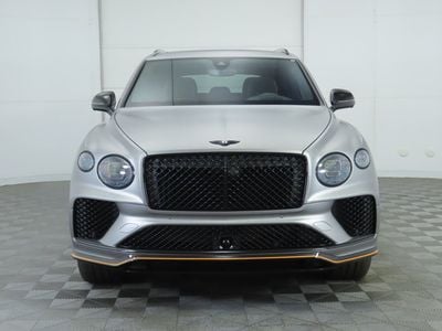 2024 Bentley Bentayga - SJAAT2ZV5RC027746