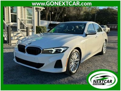 2024 BMW 3 Series 330e's photo