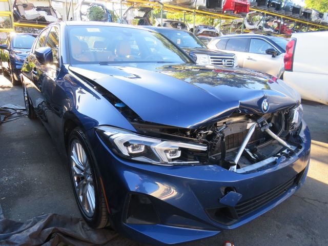 2024 BMW 3 Series 330e xDrive Plug-In Hybrid(Clear Title) - 22937970 - 2