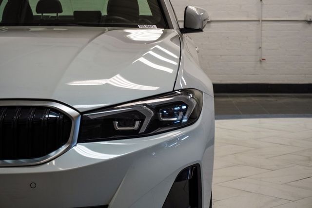 2024 BMW 3 Series 330i xDrive - 22911116 - 14