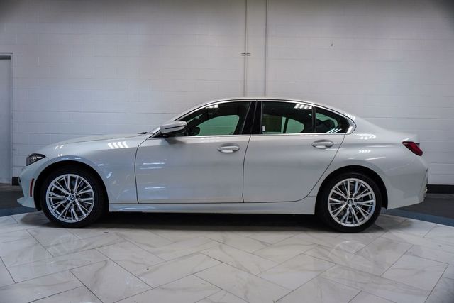 2024 BMW 3 Series 330i xDrive - 22911116 - 7