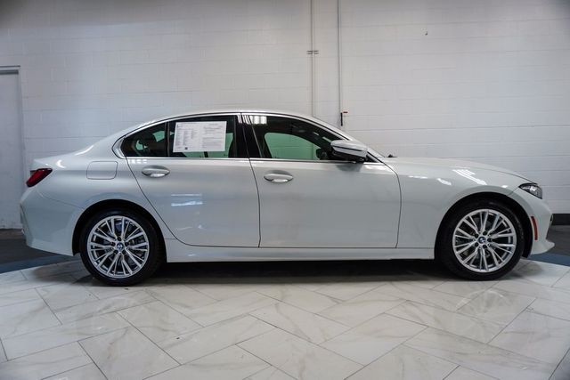 2024 BMW 3 Series 330i xDrive - 22911116 - 8
