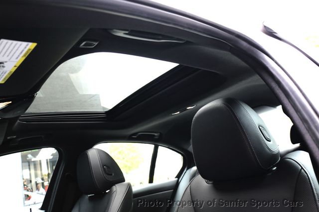 2024 BMW 3 Series 330i xDrive - 22925943 - 34