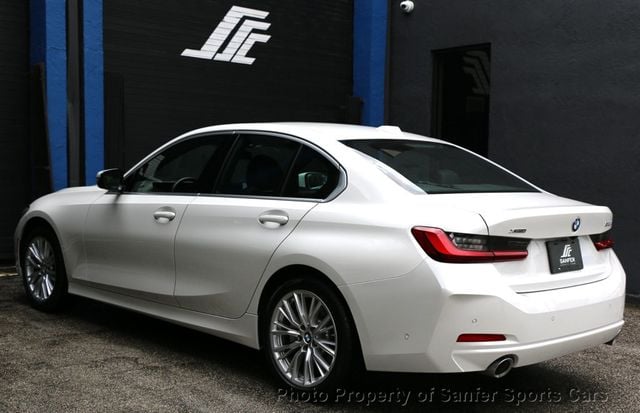 2024 BMW 3 Series 330i xDrive - 22925943 - 4