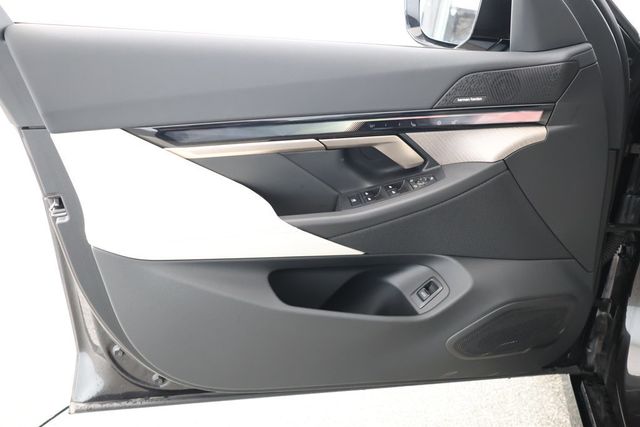2024 BMW i5 eDrive40 Sedan with M Sport & Convenience Packages - 22806030 - 10