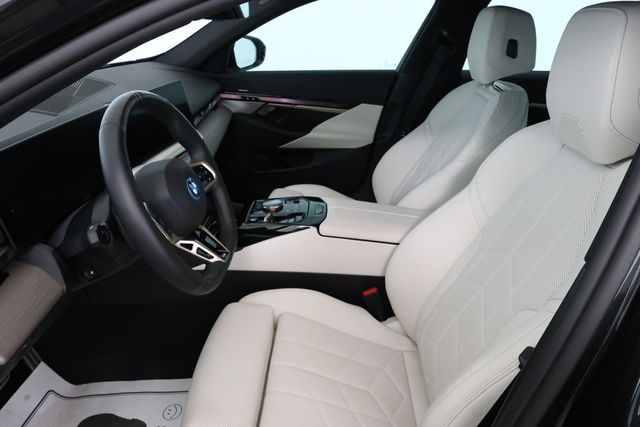 2024 BMW i5 eDrive40 Sedan with M Sport & Convenience Packages - 22806030 - 20