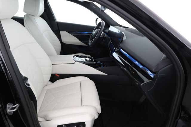 2024 BMW i5 M60 with Premium, Driving Assistance Pro. Packages + 20'' Wheels - 22837273 - 22