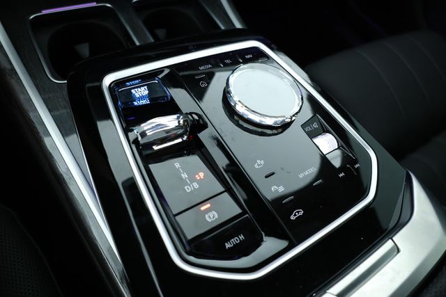 2024 BMW i7 eDrive50 Sedan with Driving Assistance Pro. & Premium Packages - 22920573 - 13