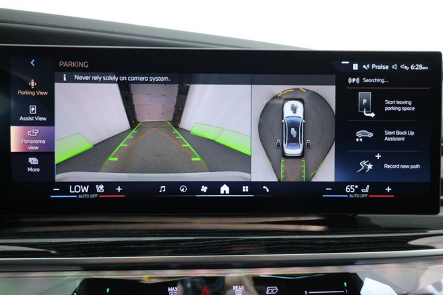 2024 BMW i7 eDrive50 Sedan with M Sport & Driving Assistance Pro. Packages - 22895322 - 14