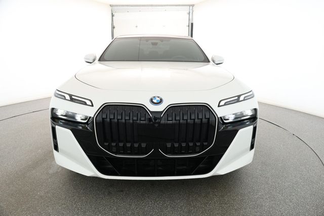 2024 BMW i7 eDrive50 Sedan with M Sport & Driving Assistance Pro. Packages - 22895322 - 1