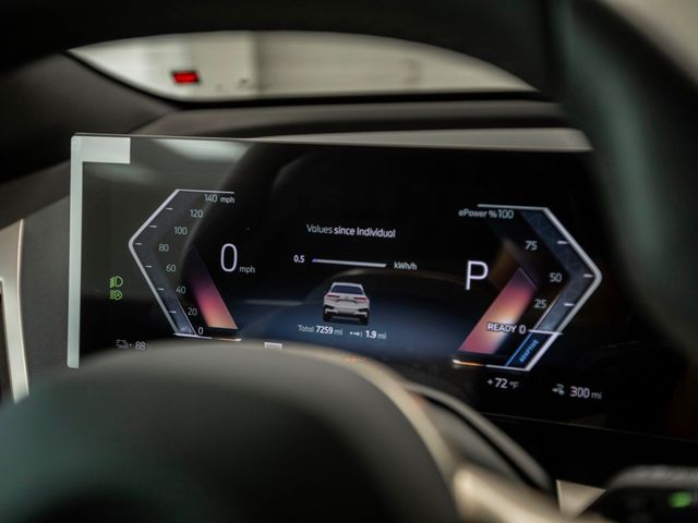 2024 BMW iX xDrive50 AWD - 22903309 - 17