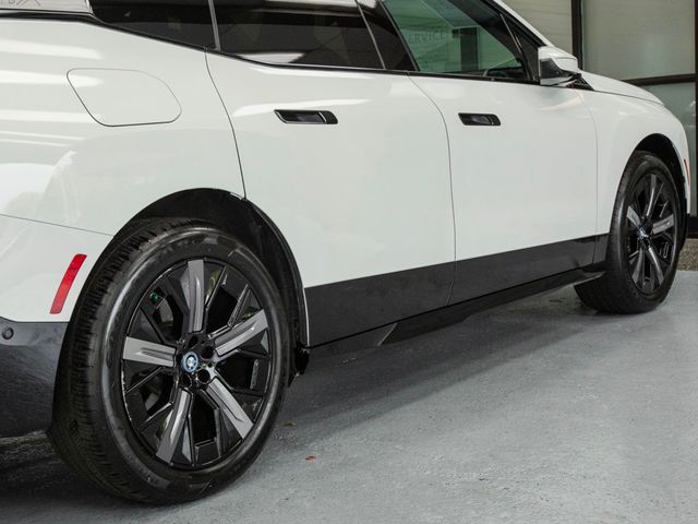 2024 BMW iX xDrive50 AWD - 22903309 - 31
