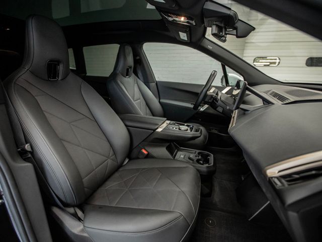 2024 BMW iX xDrive50 AWD - 22906198 - 23