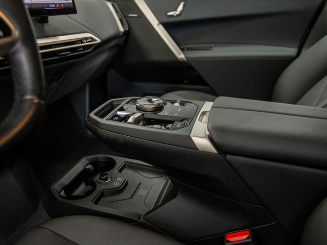 2024 BMW iX xDrive50 AWD - 22906198 - 24