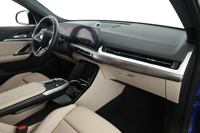 2024 BMW X2 M35i Sports Activity Coupe with Heated Seats & Driver Assistance - 22932012 - 21
