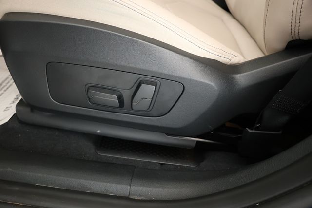 2024 BMW X2 M35i Sports Activity Coupe with Heated Seats & Driver Assistance - 22932012 - 8